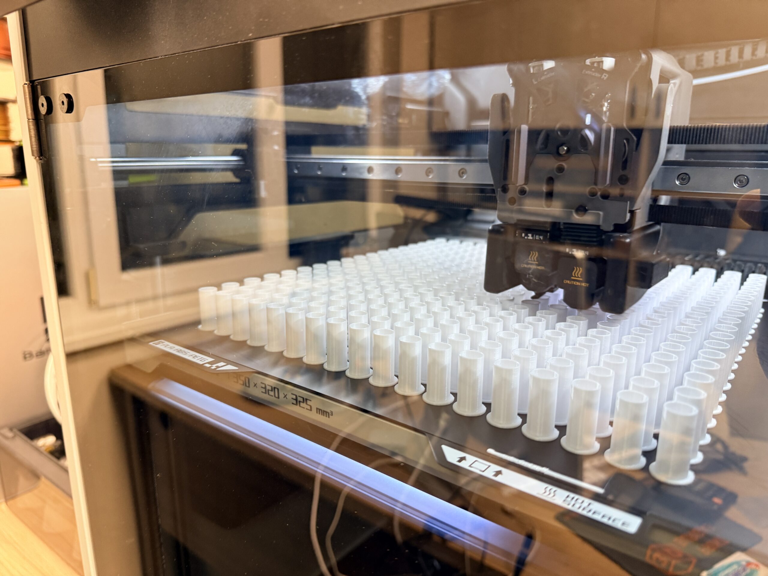 Индустриални детайли, произведени чрез 3D печат и сканиране